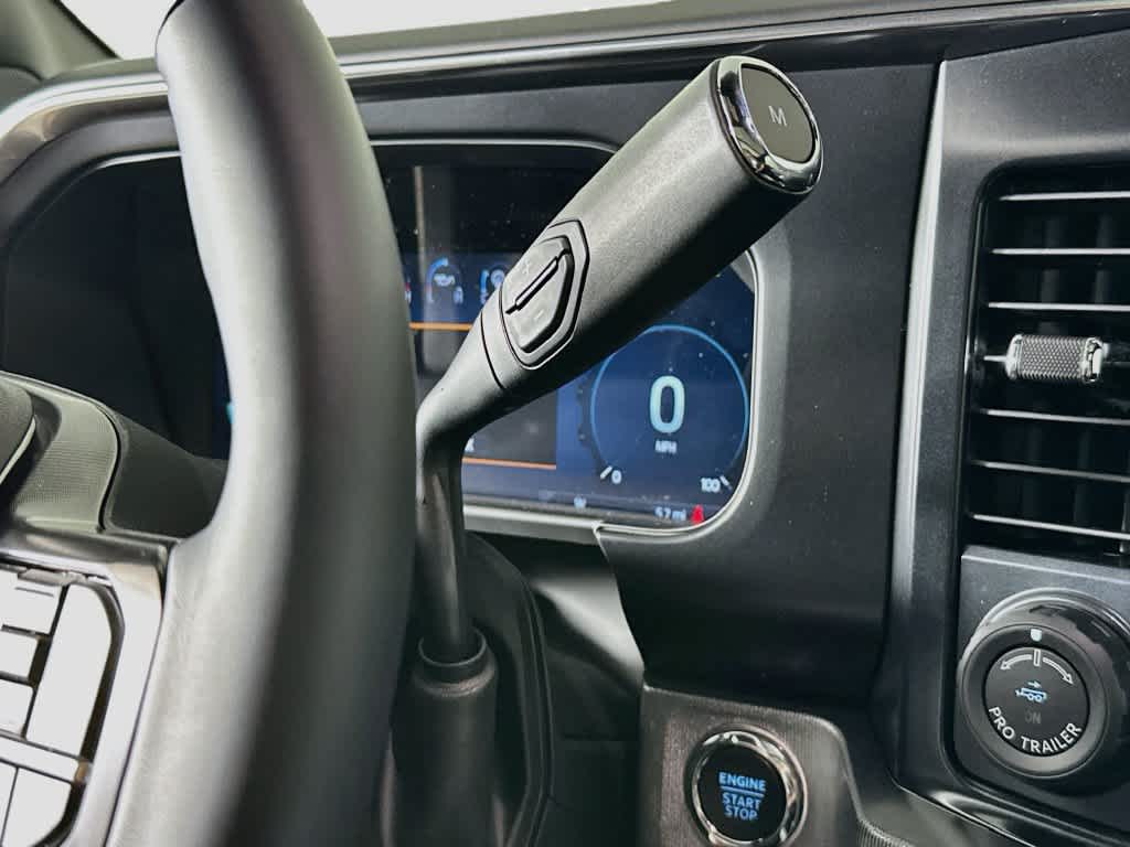 2027 Ford Super Duty F-350 DRW Pickup Platinum
