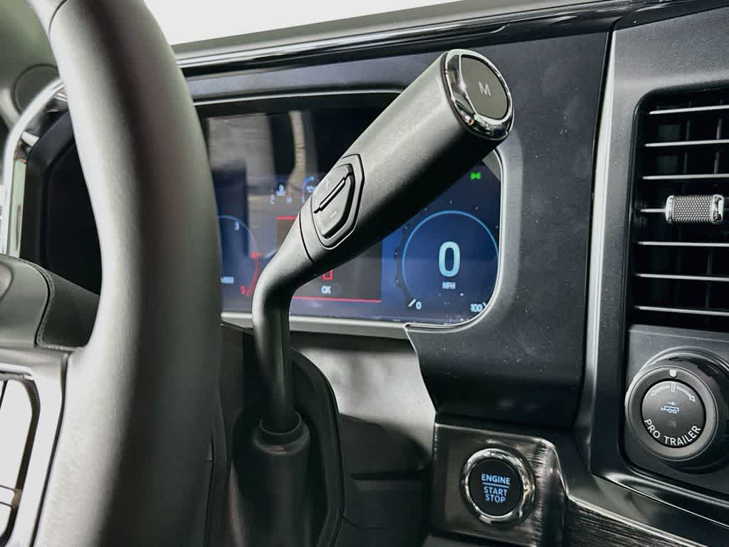 2026 Ford Super Duty F-350 DRW Pickup LARIAT