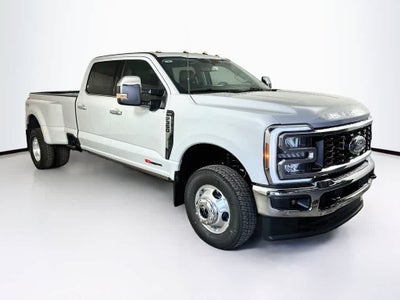 2026 Ford Super Duty F-350 DRW Pickup LARIAT