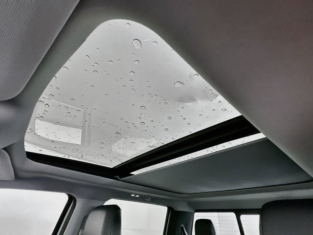 2026 Ford Super Duty F-350 DRW Pickup LARIAT