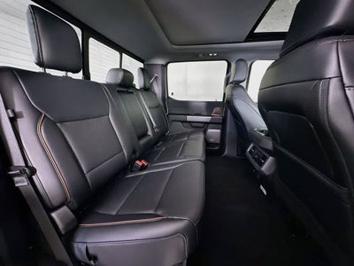 2026 Ford Super Duty F-350 DRW Pickup LARIAT