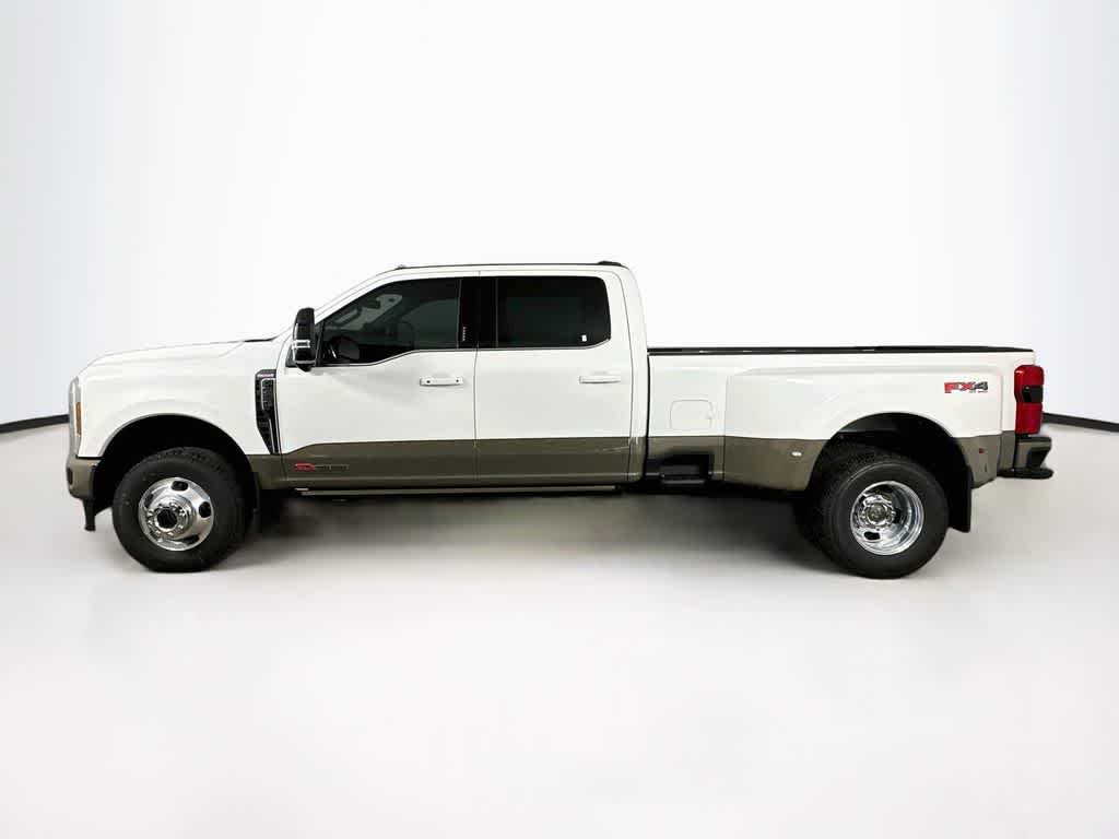 2026 Ford Super Duty F-350 DRW Pickup King Ranch