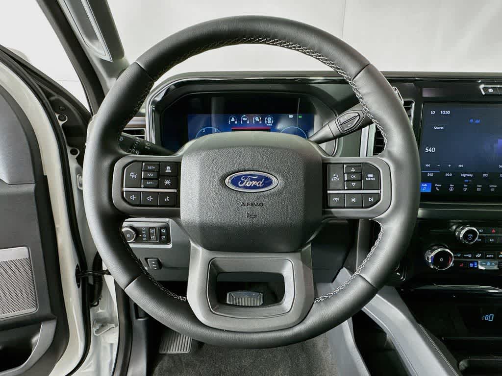 2026 Ford Super Duty F-350 DRW Pickup LARIAT