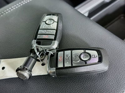 2026 Ford Super Duty F-350 DRW Pickup LARIAT