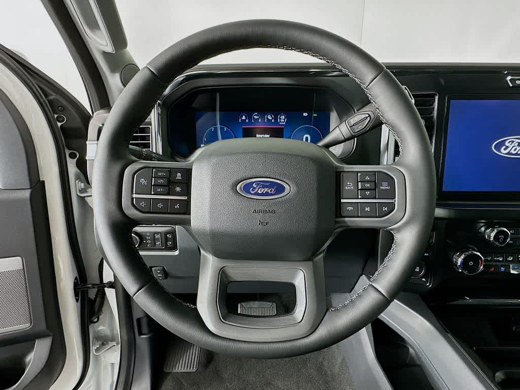 2026 Ford Super Duty F-350 DRW Pickup LARIAT