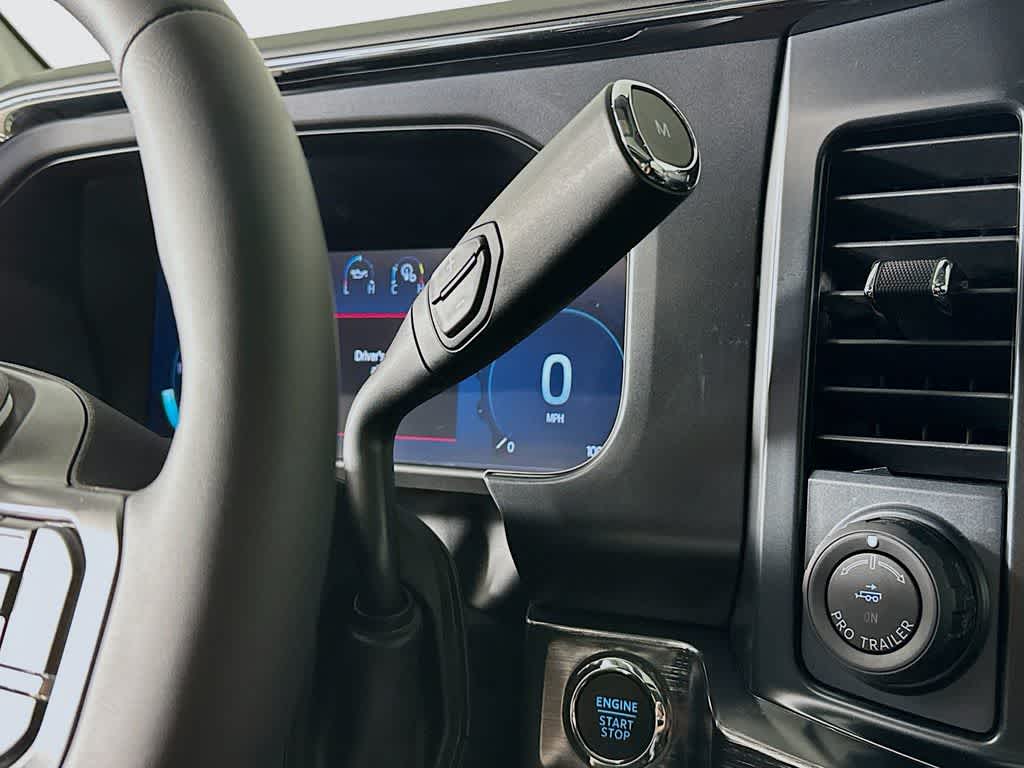 2026 Ford Super Duty F-350 DRW Pickup LARIAT