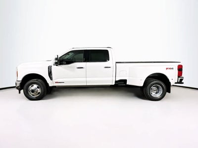 2026 Ford Super Duty F-350 DRW Pickup LARIAT