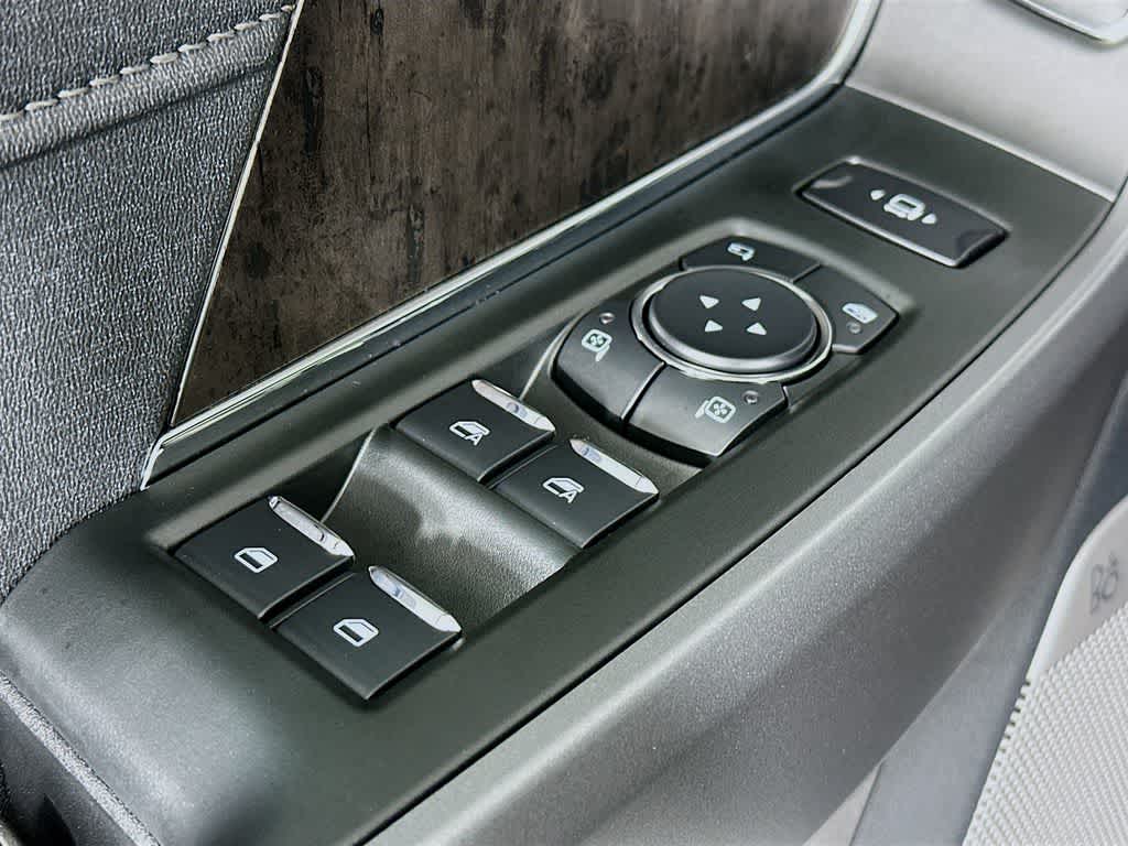 2026 Ford Super Duty F-350 DRW Pickup LARIAT