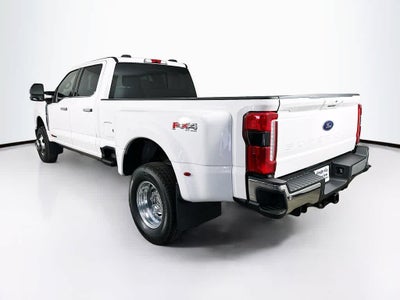 2026 Ford Super Duty F-350 DRW Pickup LARIAT