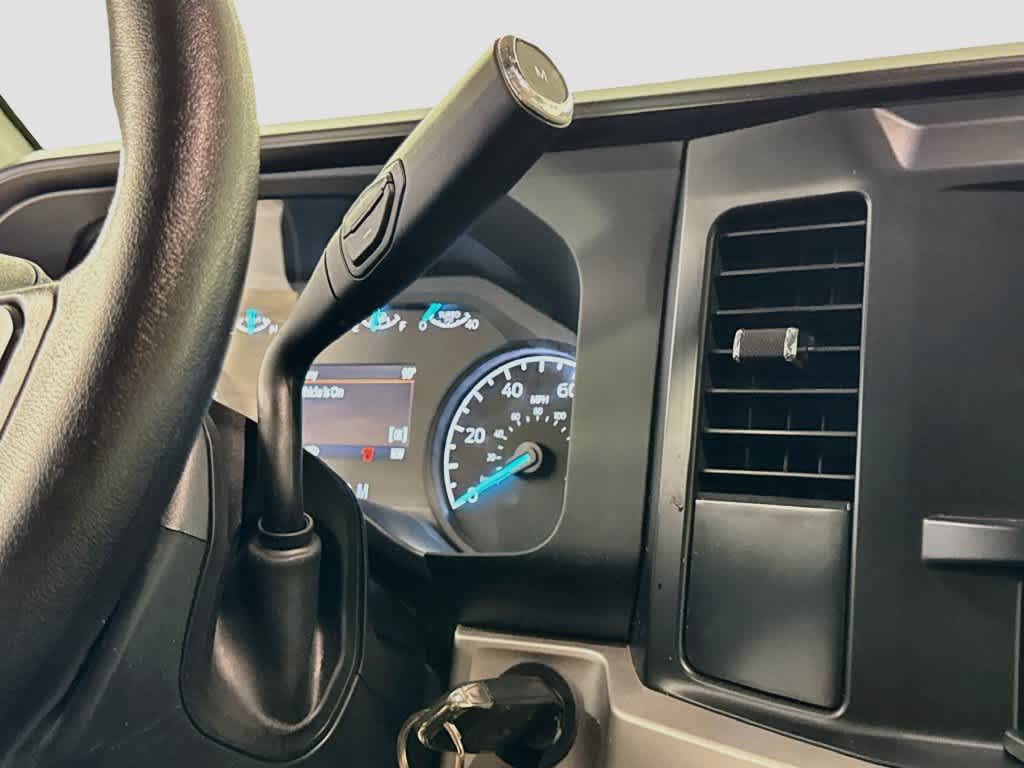 2024 Ford Super Duty F-350 DRW Pickup XL