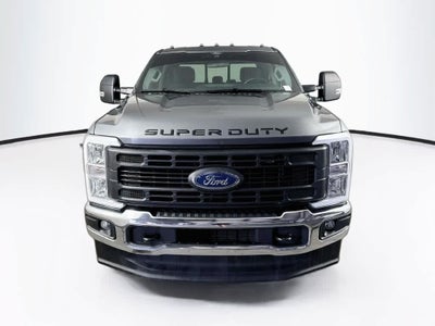 2024 Ford Super Duty F-350 DRW Pickup XL