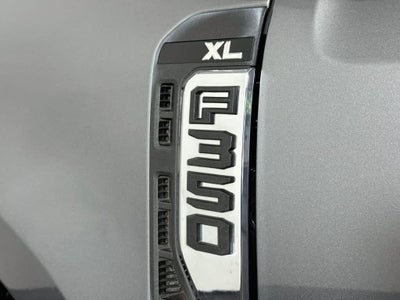 2024 Ford Super Duty F-350 DRW Pickup XL