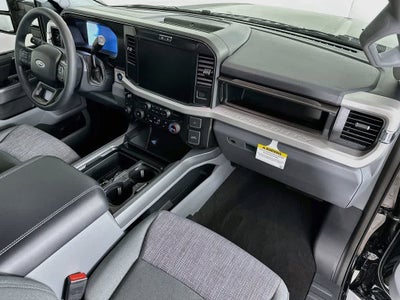 2026 Ford Super Duty F-350 DRW Base