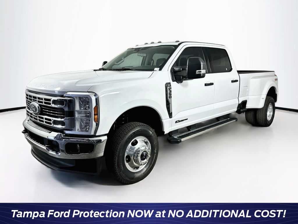 2026 Ford Super Duty F-350 DRW Pickup XLT
