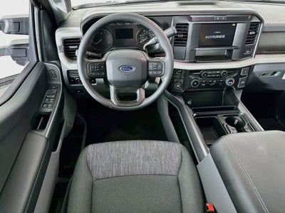 2026 Ford Super Duty F-350 DRW Pickup XLT