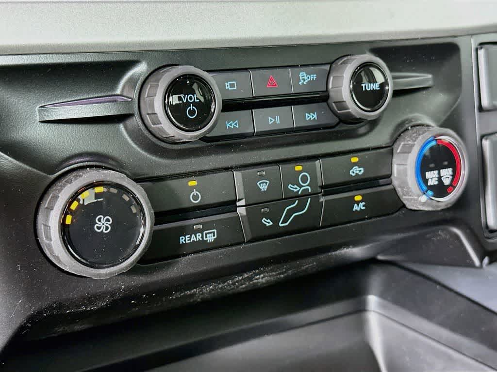 2026 Ford Super Duty F-350 DRW Pickup XLT