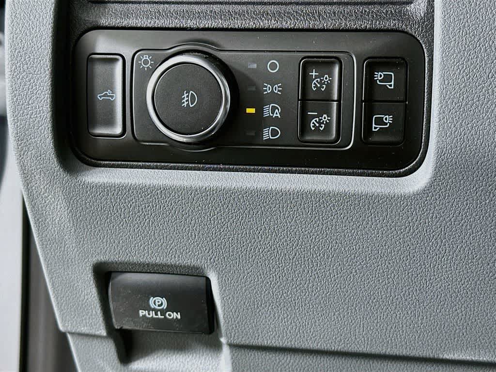 2026 Ford Super Duty F-350 DRW Pickup XLT