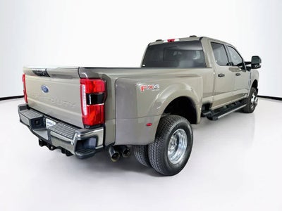 2026 Ford Super Duty F-350 DRW Pickup XLT