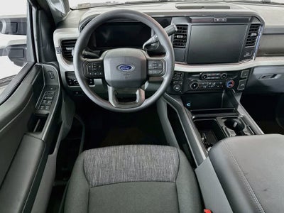 2026 Ford Super Duty F-350 DRW Pickup XLT