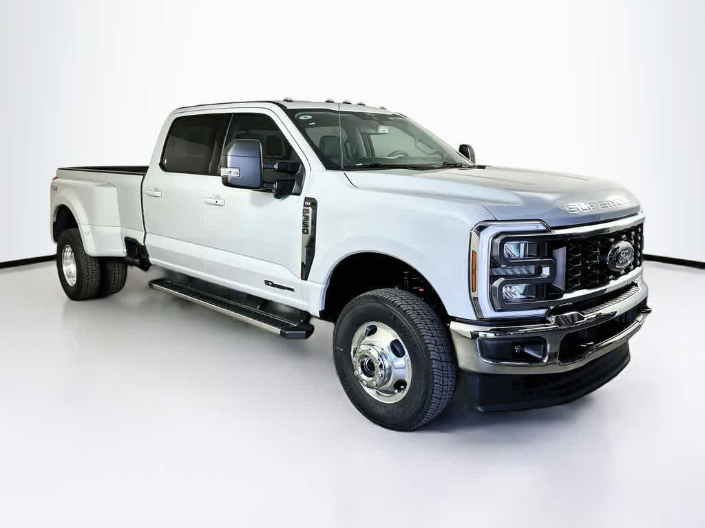 2026 Ford Super Duty F-350 DRW Pickup XLT