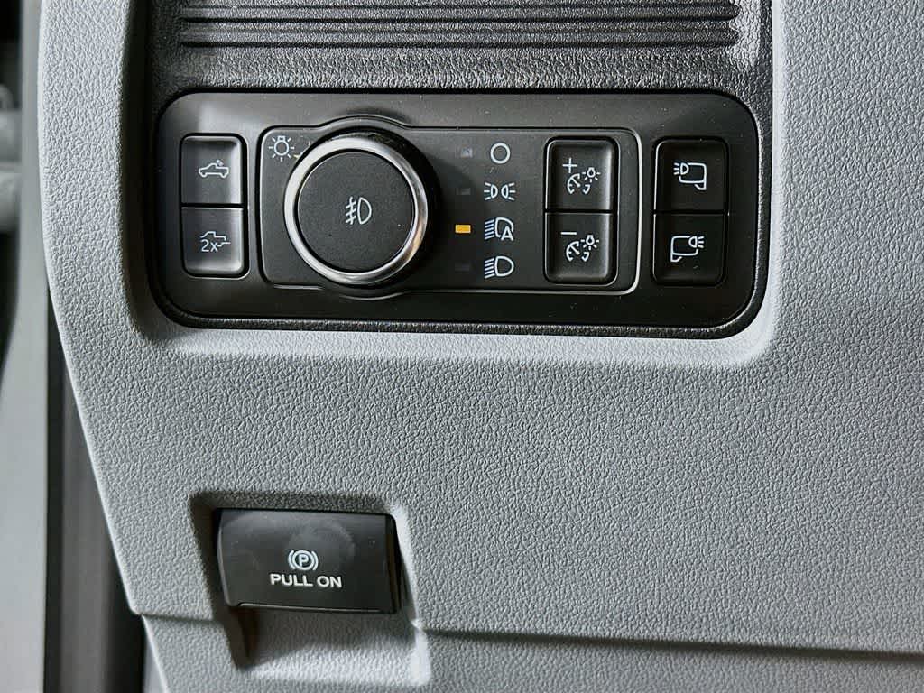 2026 Ford Super Duty F-350 DRW Pickup XLT