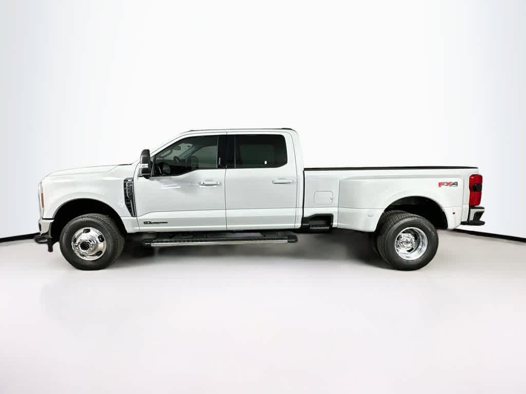 2026 Ford Super Duty F-350 DRW Pickup XLT