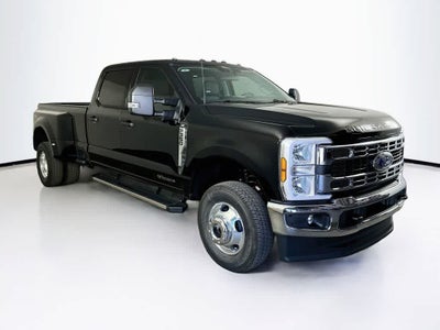 2026 Ford Super Duty F-350 DRW Pickup XLT