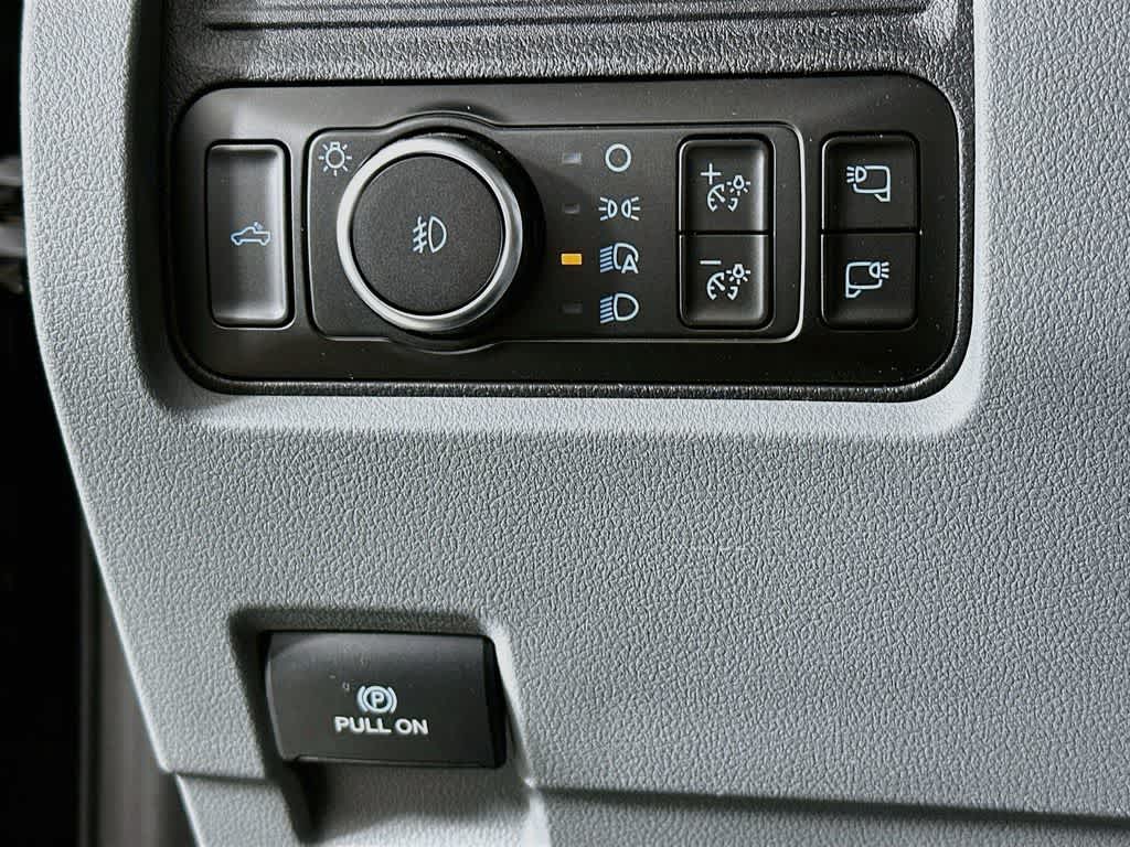 2026 Ford Super Duty F-350 DRW Pickup XLT