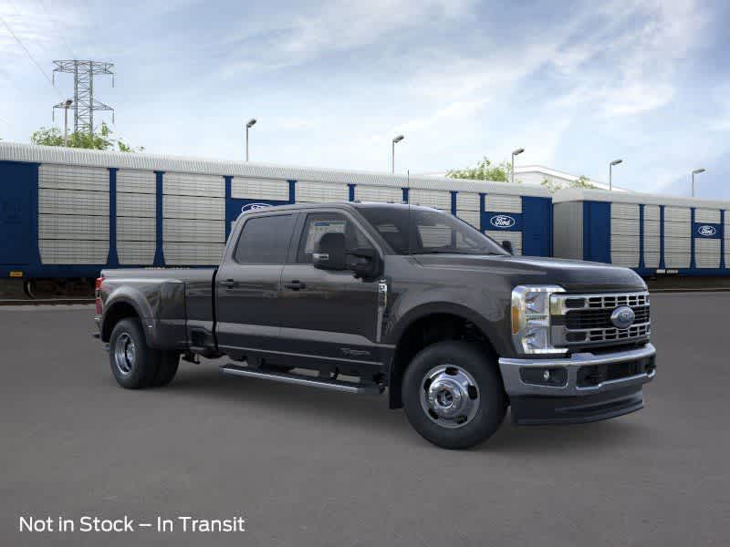 2026 Ford Super Duty F-350 DRW Pickup XLT