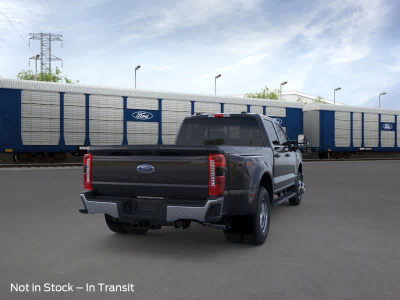 2026 Ford Super Duty F-350 DRW Pickup XLT