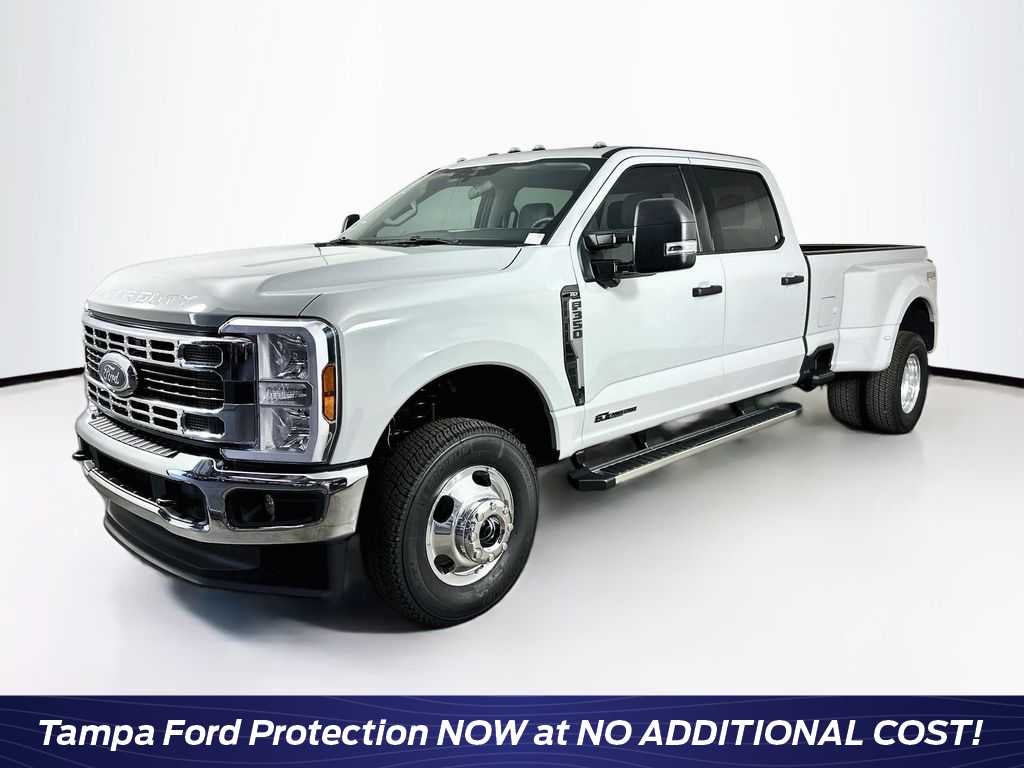 2026 Ford Super Duty F-350 DRW Pickup XLT