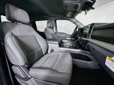 2026 Ford Super Duty F-350 DRW Pickup XLT