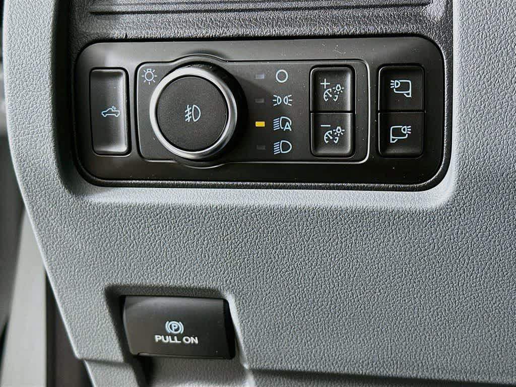 2026 Ford Super Duty F-350 DRW Pickup XLT