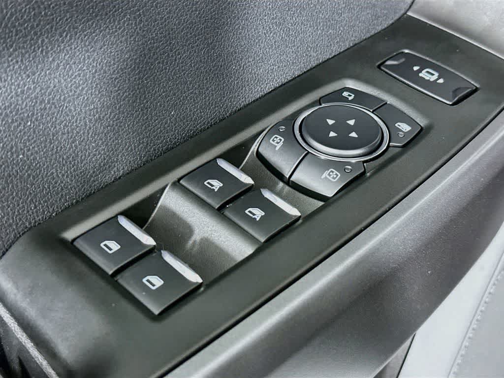 2026 Ford Super Duty F-350 DRW Pickup XLT