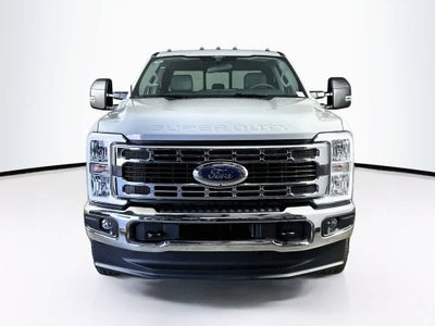 2026 Ford Super Duty F-350 DRW Pickup XLT