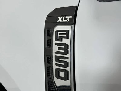 2026 Ford Super Duty F-350 DRW Pickup XLT