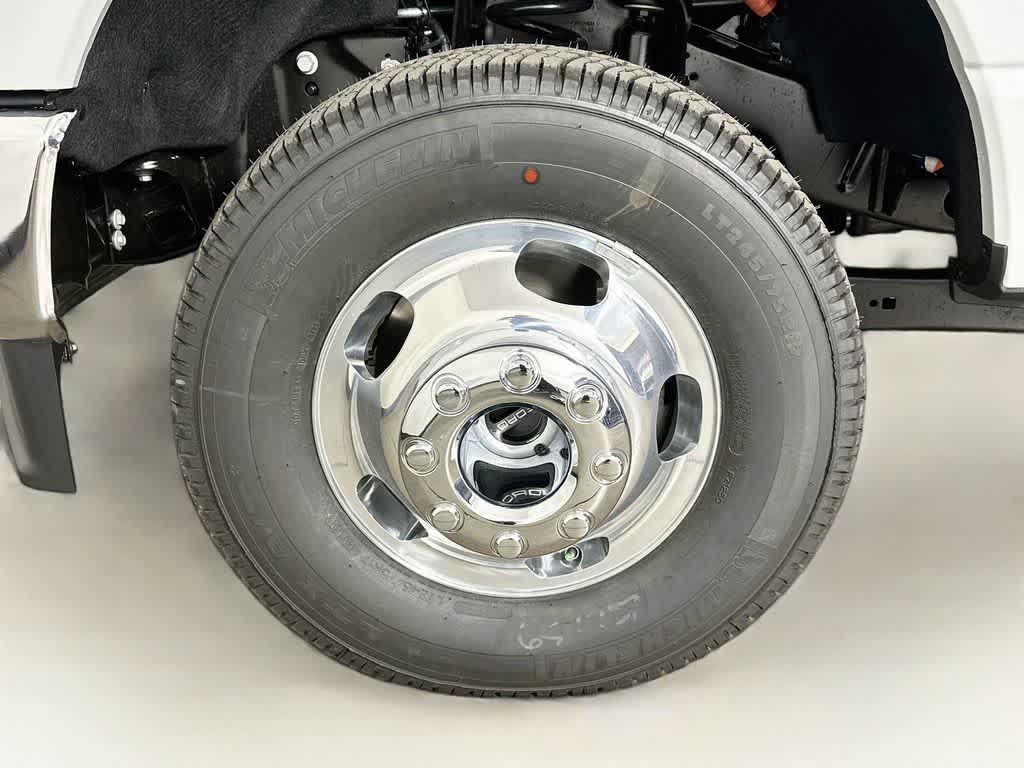 2026 Ford Super Duty F-350 DRW Pickup XLT