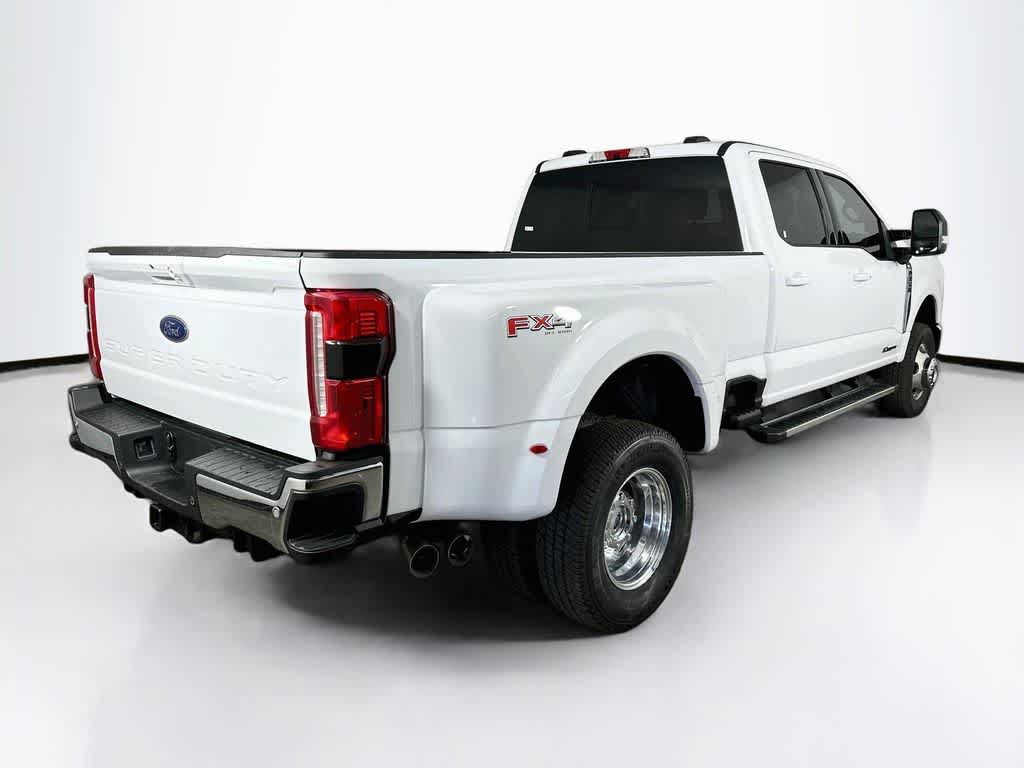 2026 Ford Super Duty F-350 DRW Pickup XLT