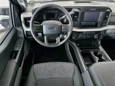 2026 Ford Super Duty F-350 DRW Pickup XLT