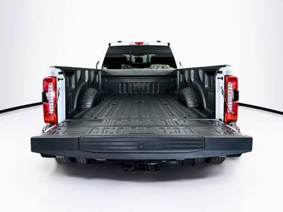 2026 Ford Super Duty F-350 DRW Pickup XLT