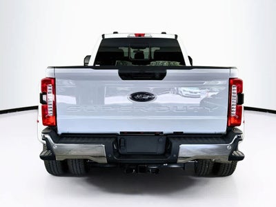 2026 Ford Super Duty F-350 DRW Pickup XLT