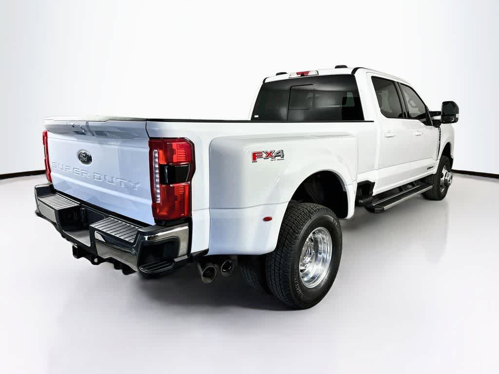 2026 Ford Super Duty F-350 DRW Base