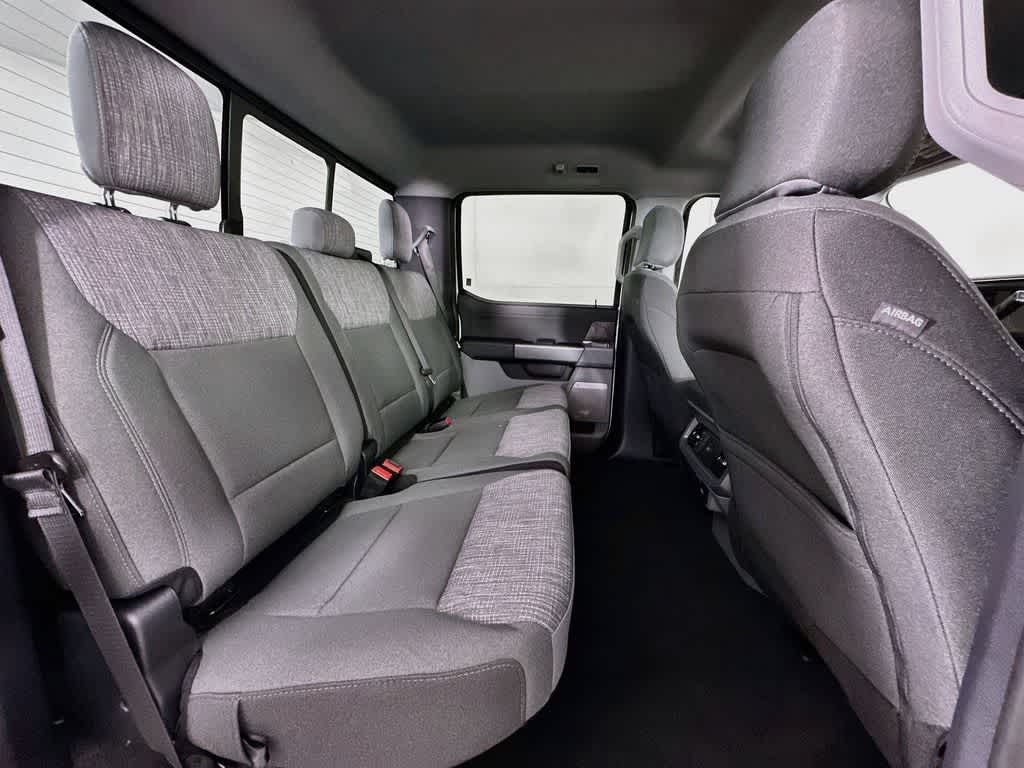 2026 Ford Super Duty F-350 DRW Base
