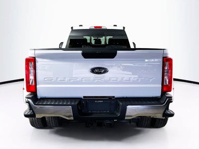 2026 Ford Super Duty F-350 DRW XL