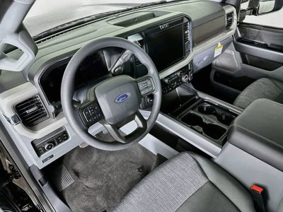 2026 Ford Super Duty F-350 DRW Pickup XLT