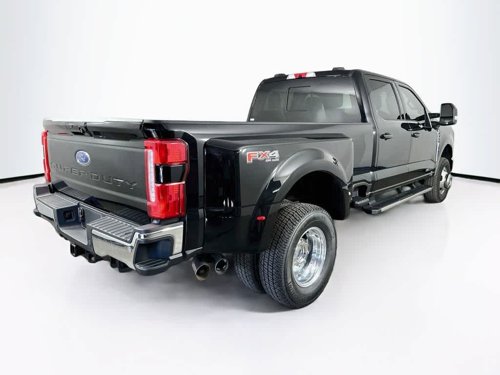 2026 Ford Super Duty F-350 DRW Pickup XLT