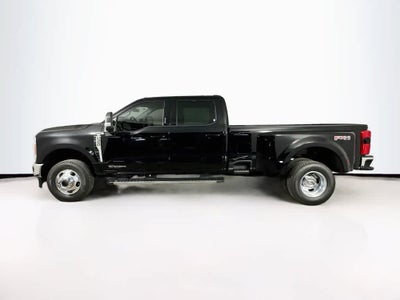2026 Ford Super Duty F-350 DRW Pickup XLT