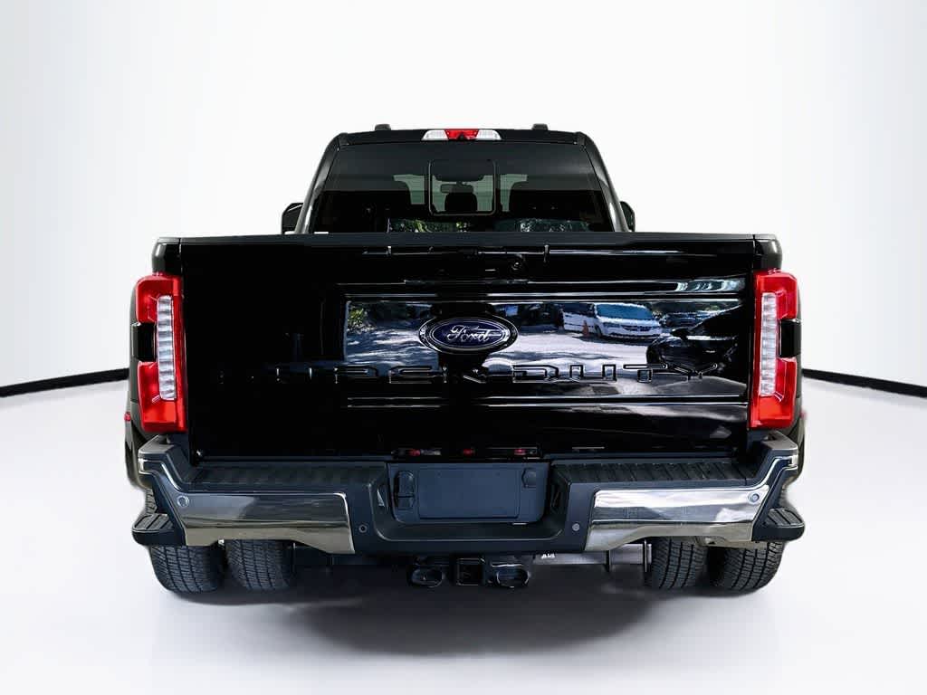 2026 Ford Super Duty F-350 DRW Pickup XLT