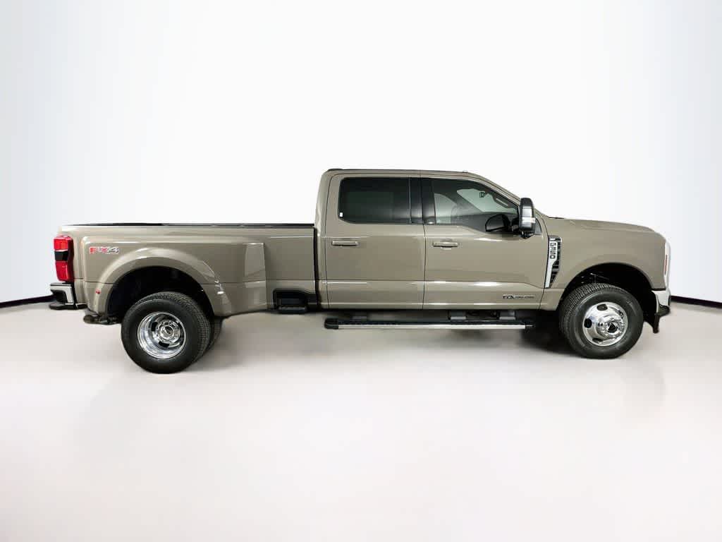 2026 Ford Super Duty F-350 DRW Pickup XLT