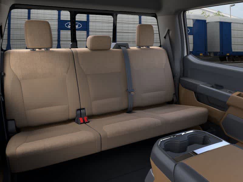2026 Ford Super Duty F-350 DRW Pickup XLT